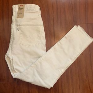 NWT White 721 Levi’s